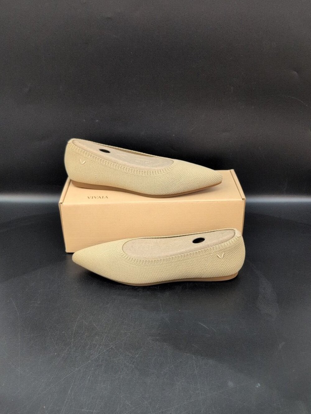 Vivaia Aria 5 Pointed Toe Slip On Women's Ballerin Flats Pumps EUR 36 Nude Peach